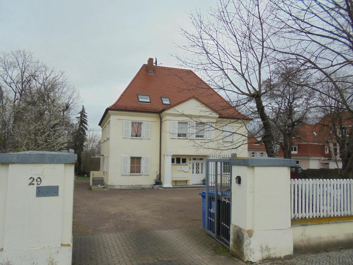 Apartmenthaus Am Schlosspark Schkopau Eksteriør billede